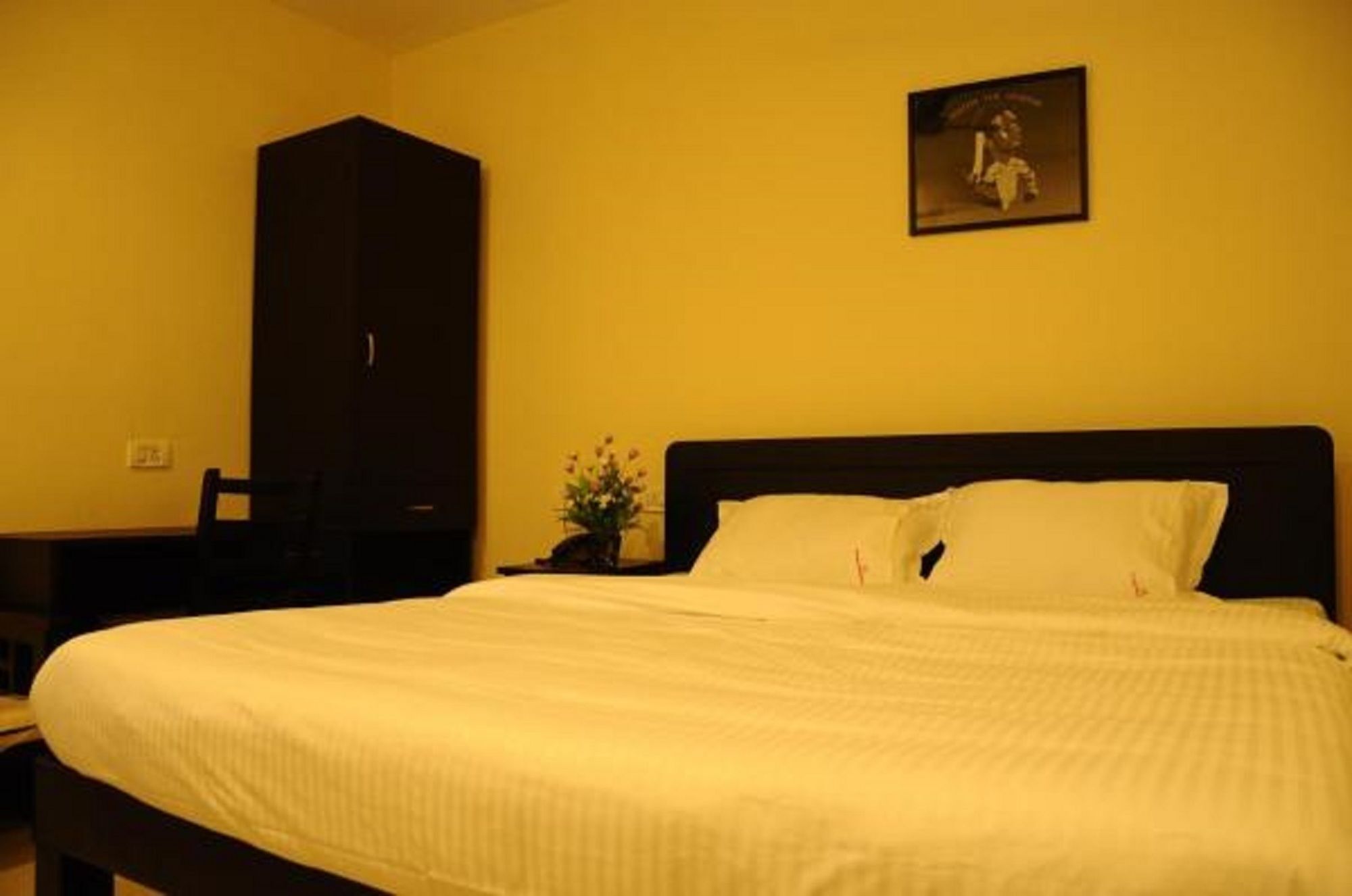 Balaji Residency Hotel Chennai Exterior photo